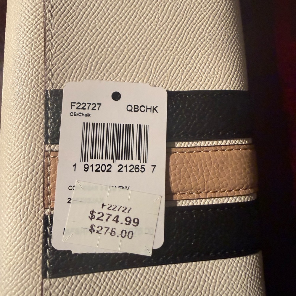 BNWT RARE Coach Panda Foldout Wallet - Picture 6 of 6